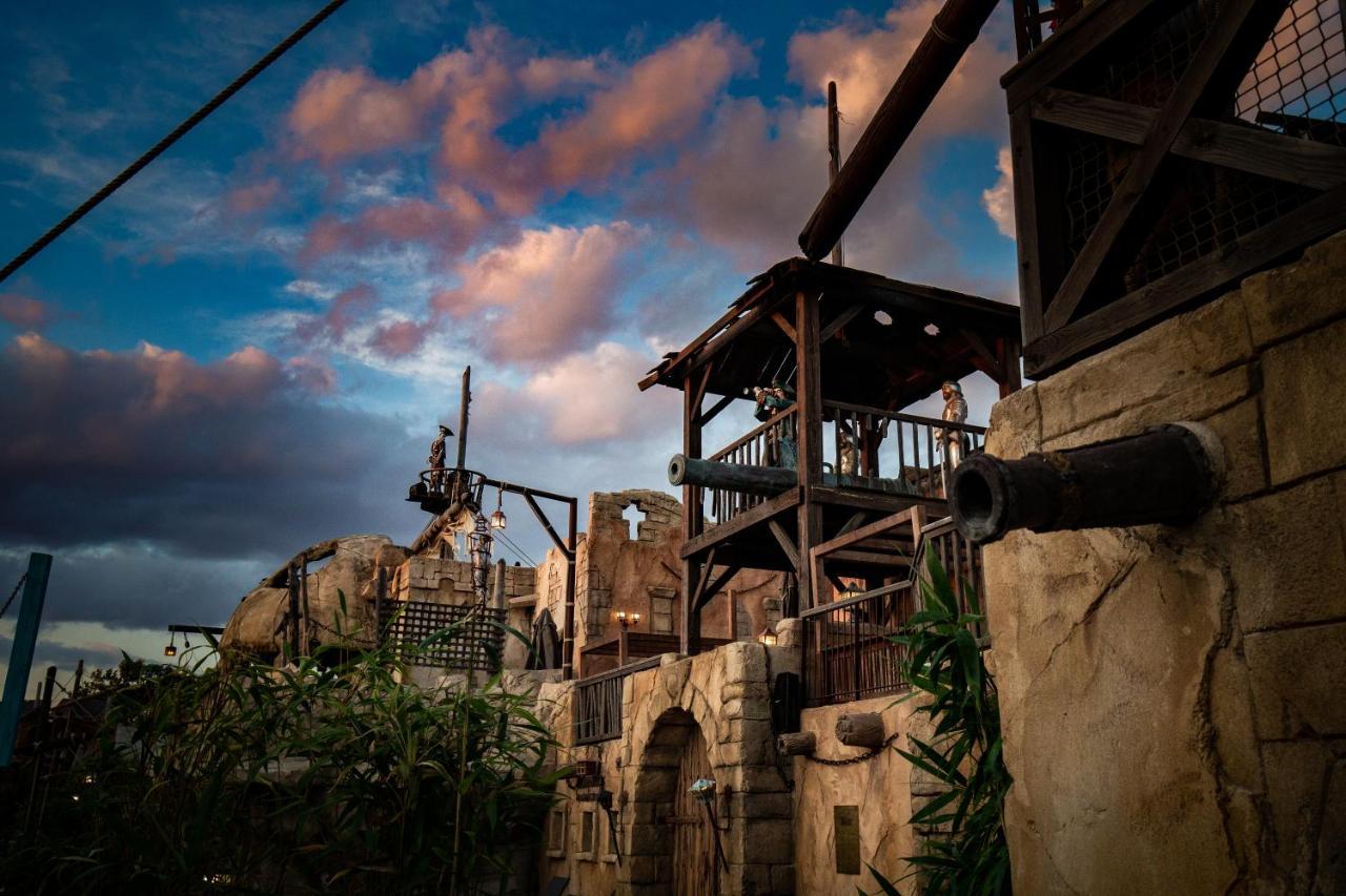 Hotel Pirates World Agde Eksteriør billede